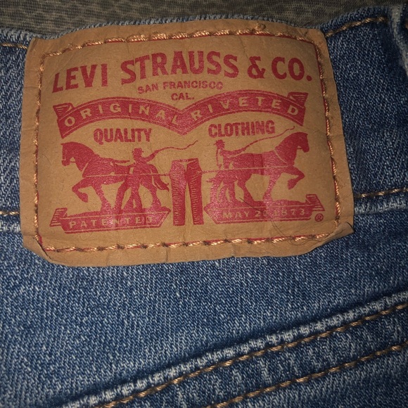 Shorts - Picture 6 of 6